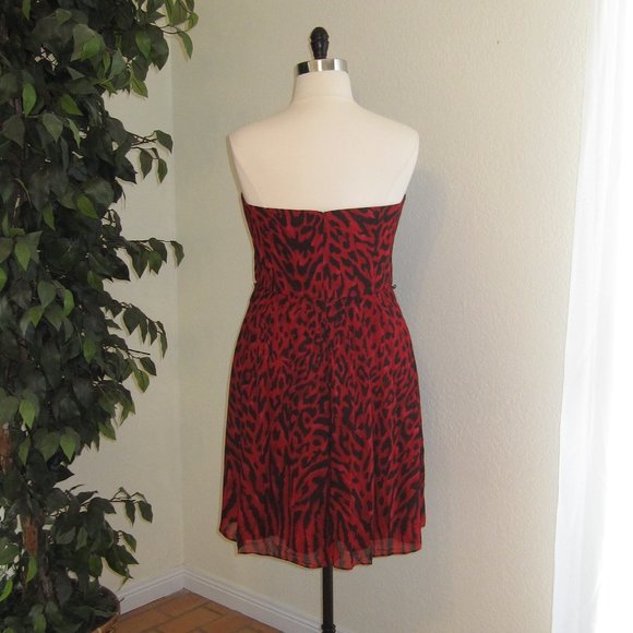 WHBM Strapless Red Leopard Print Dress NWOT - Picture 5 of 9